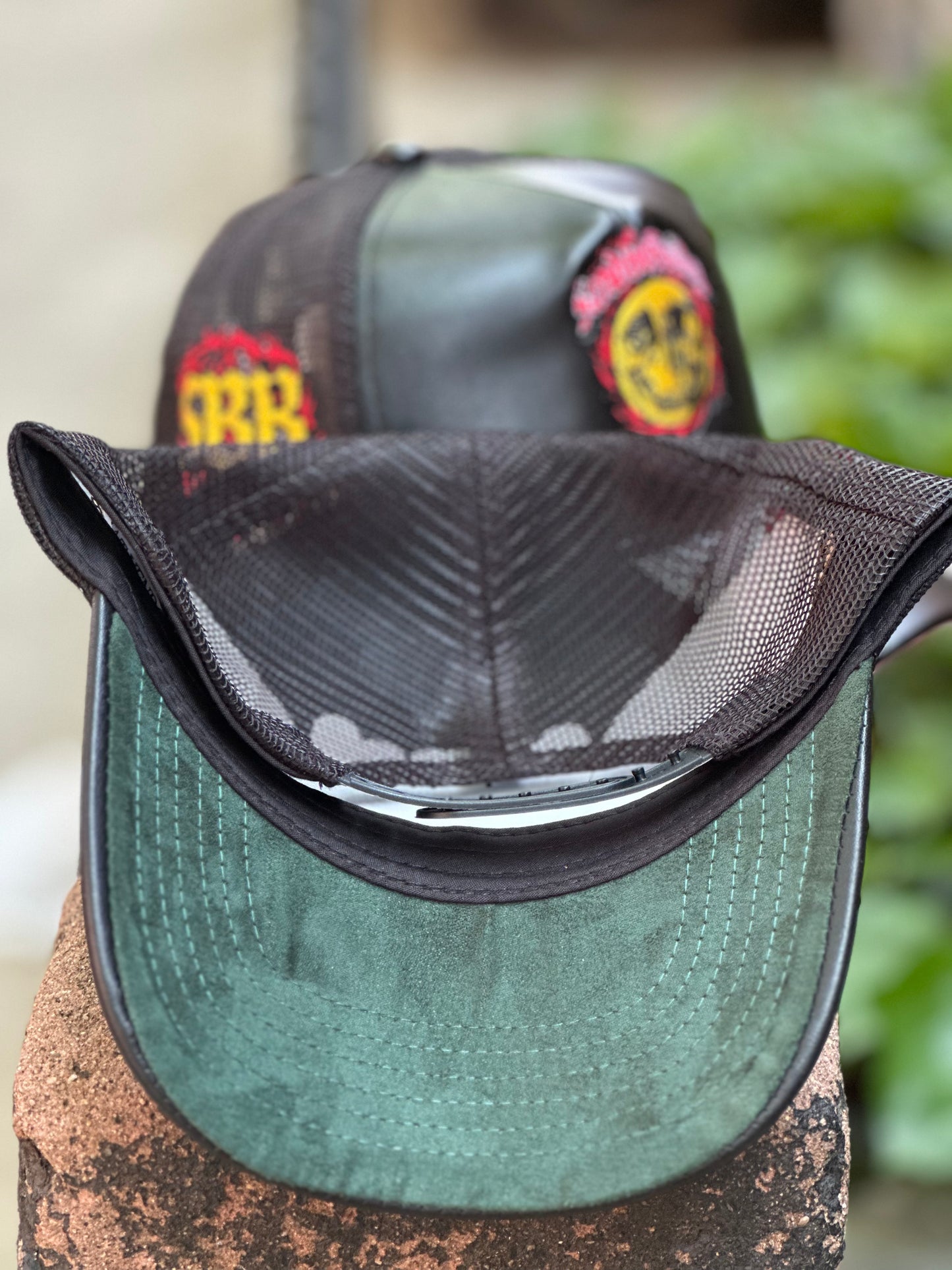 Dead Heat SBB Trucker